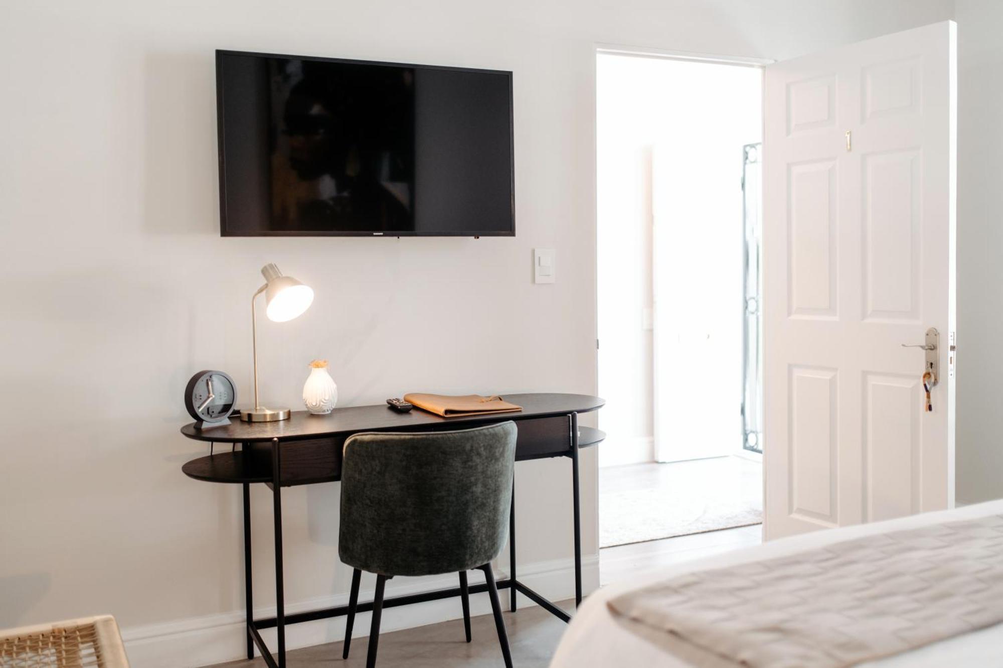 Dixon House In De Waterkant By Cape Finest Cape Town Ruang foto